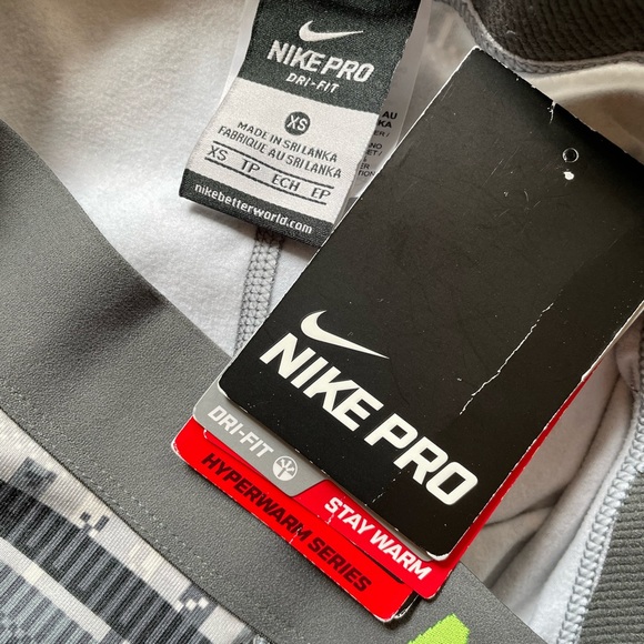 Nike Hyperwarm Tights - Picture 4 of 4